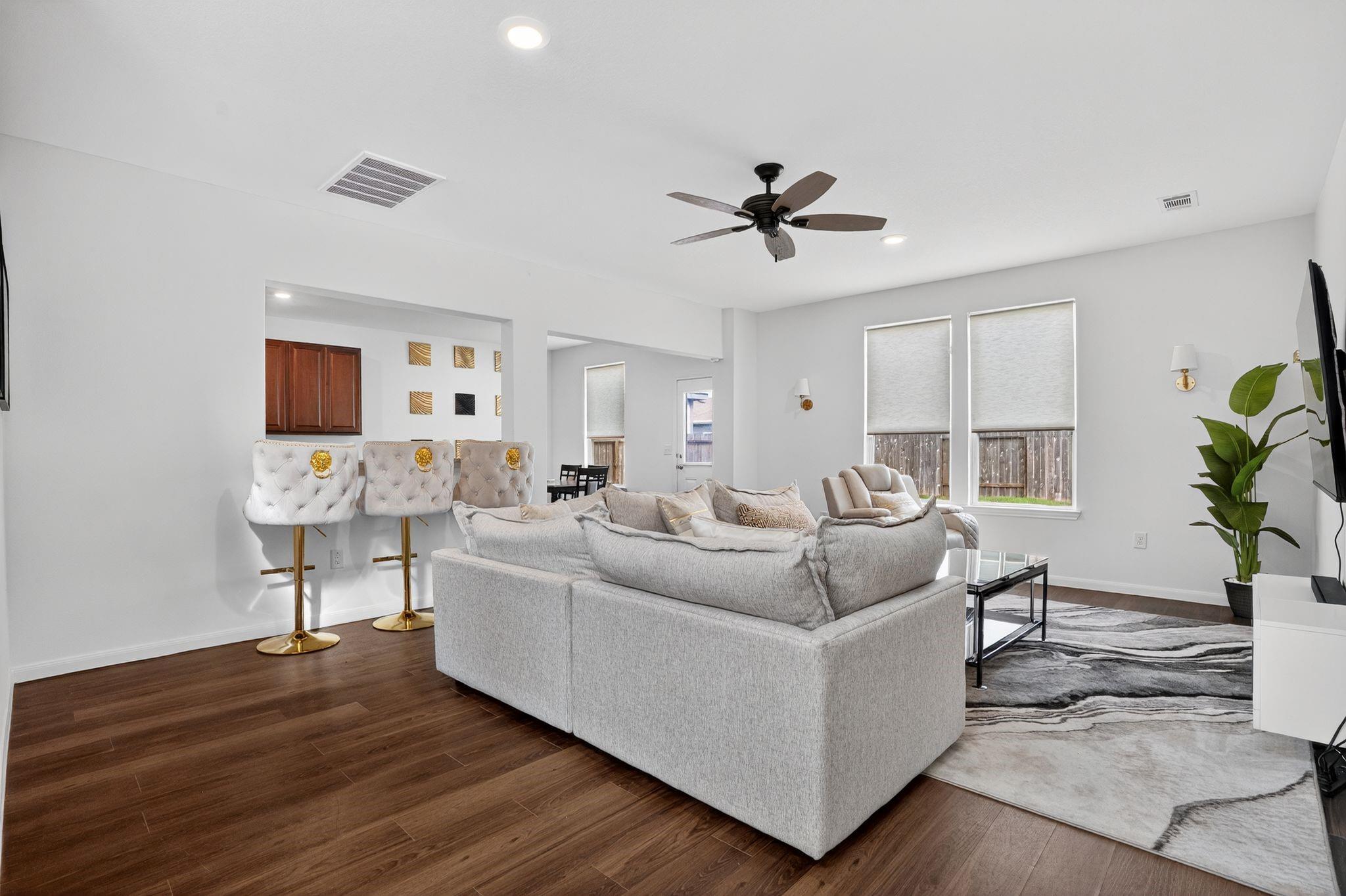 17866 Juneberry Seed Street