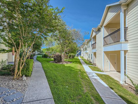 12565 Melville Drive 316 Montgomery TX 77356