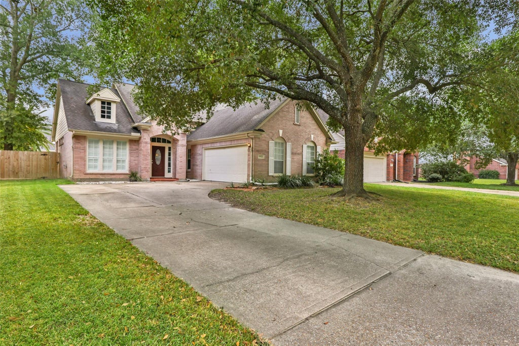 Photo of 19723 Water Point Trail, Humble, TX 77346 (MLS # 25136128)
