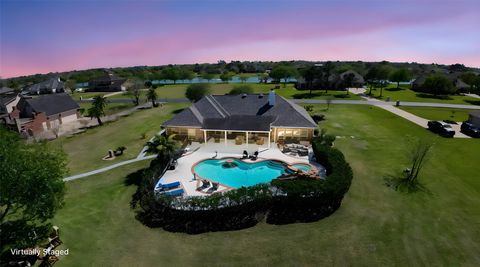 143 Lago Circle Drive N Santa Fe TX 77517