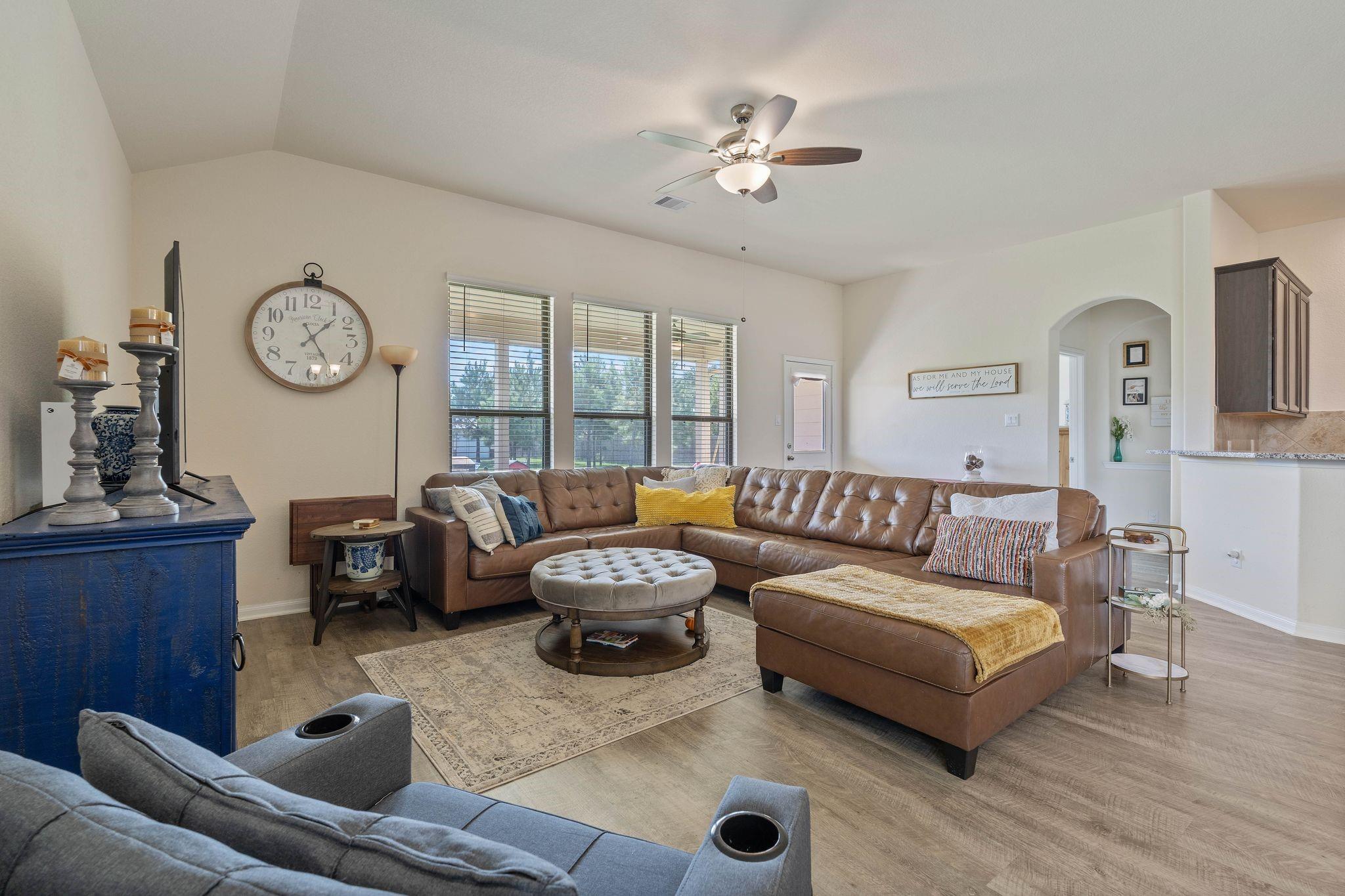 16450 Stonewall Street