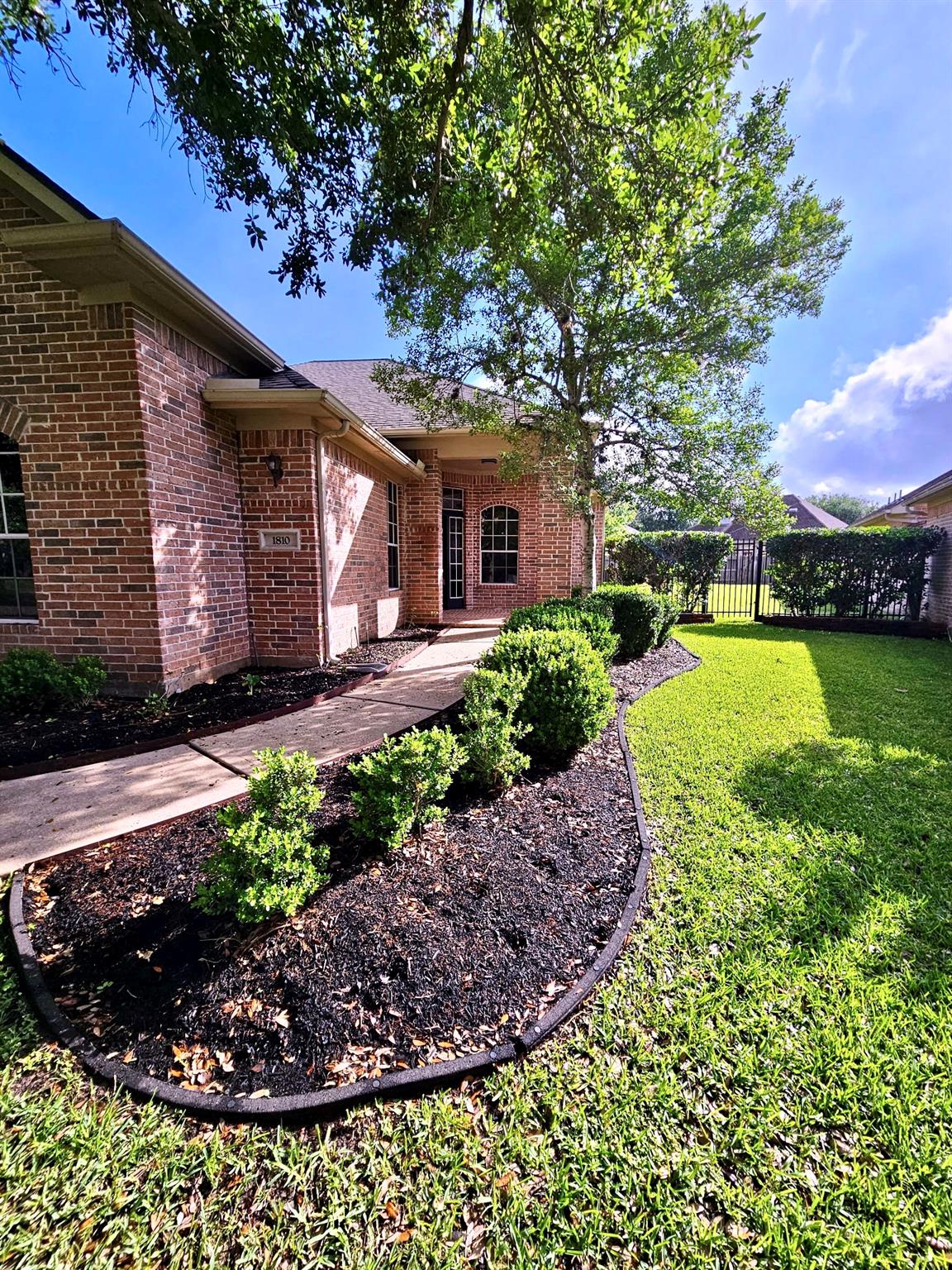 1810 Rippling Water Court