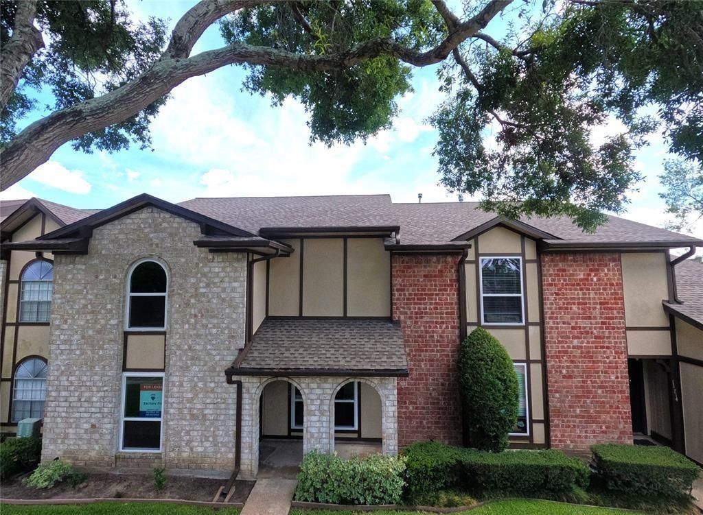 Photo of 11712 S Kirkwood Road, Houston, TX 77477 (MLS # 56298089)