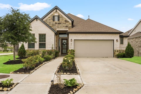 Photo of 2003 Laurelwood Trail, Missouri City, TX 77459 (MLS # 21069119)