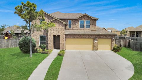 Photo of 2203 Laurel Pass Court, Pearland, TX 77089 (MLS # 43949857)