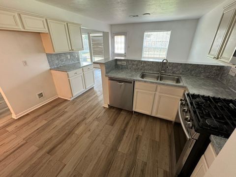 Tiny photo for 17055 Kilwinning Drive, Houston, TX 77084 (MLS # 88405832)