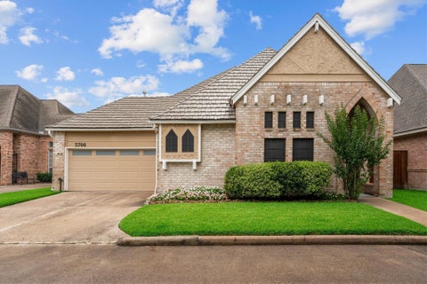 Photo of 5706 Glen Mist Lane, Houston, TX 77069 (MLS # 87277711)