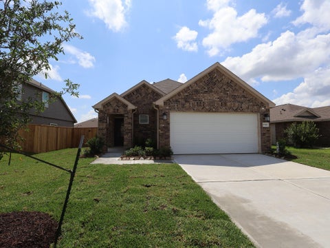 Homes For Sale - 17149 Pinewood Branch Drive<br/> New Caney, TX 77357