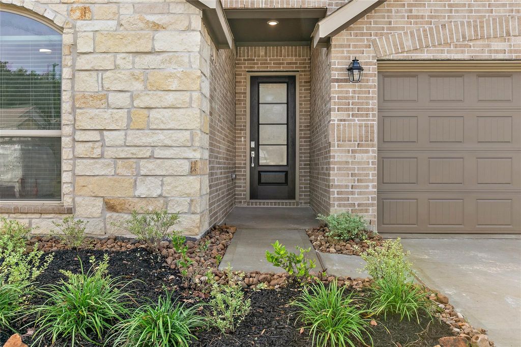 Photo of 7602 Angels Landing Lane, Porter, TX 77365 (MLS # 35254346)