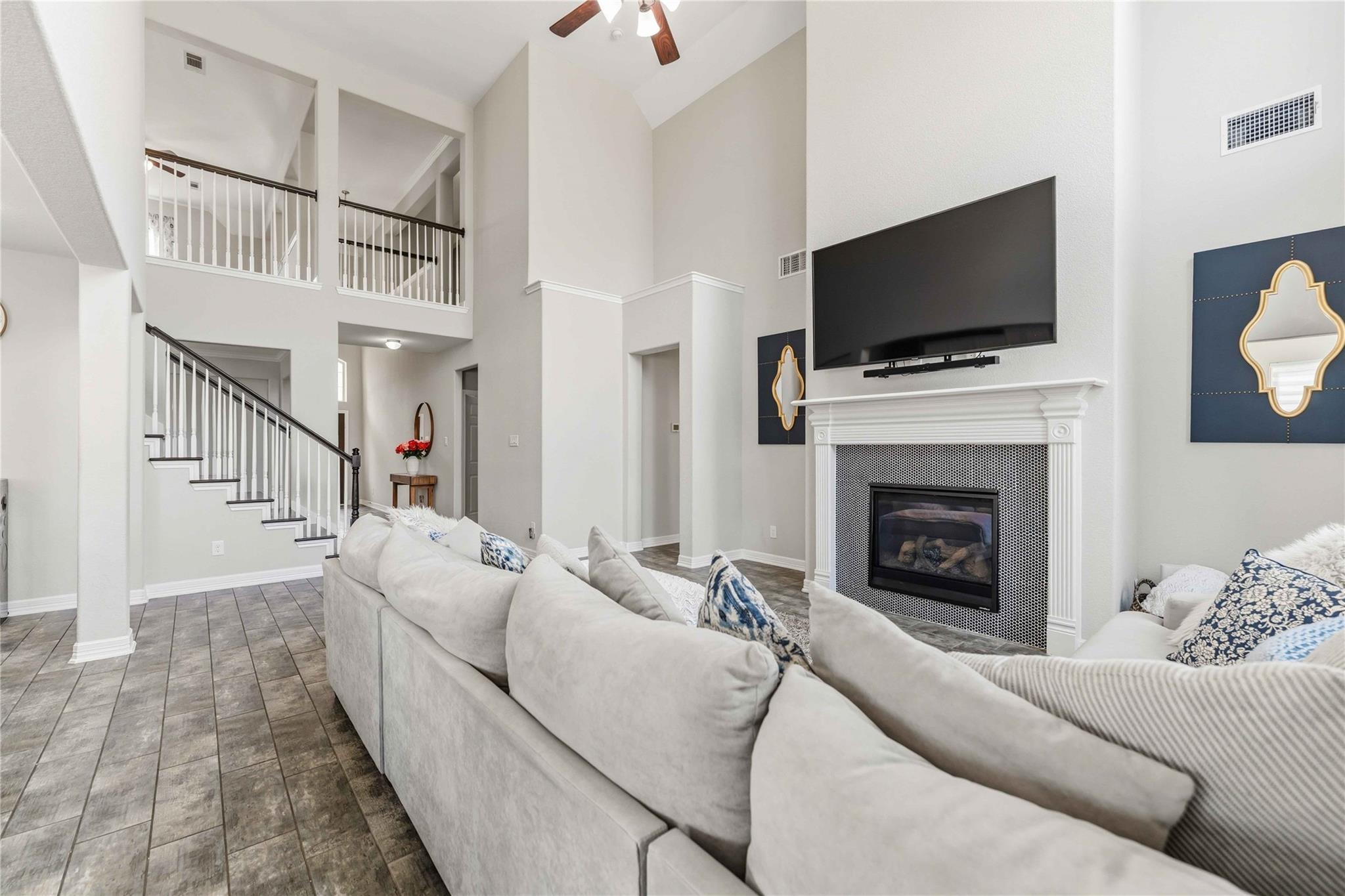 9414 Peralta Creek Court
