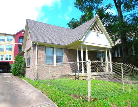 Photo of 804 Stanford Street #A, Houston, TX 77019 (MLS # 45543327)