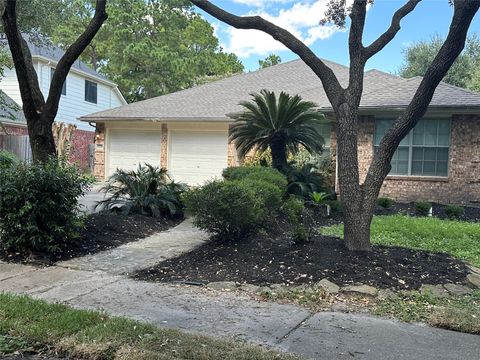 Photo of 17234 Rancho Verde Way, Houston, TX 77095 (MLS # 34413645)