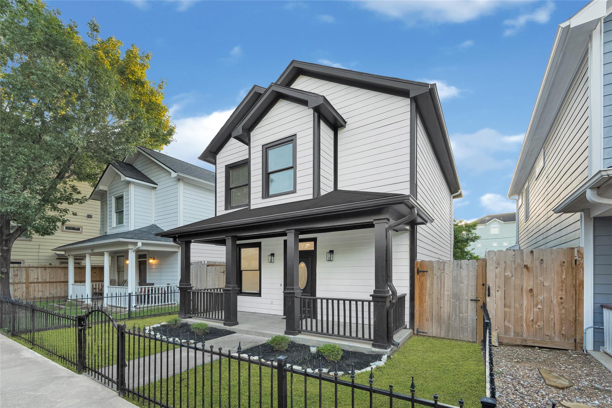 919 W 25th Street A