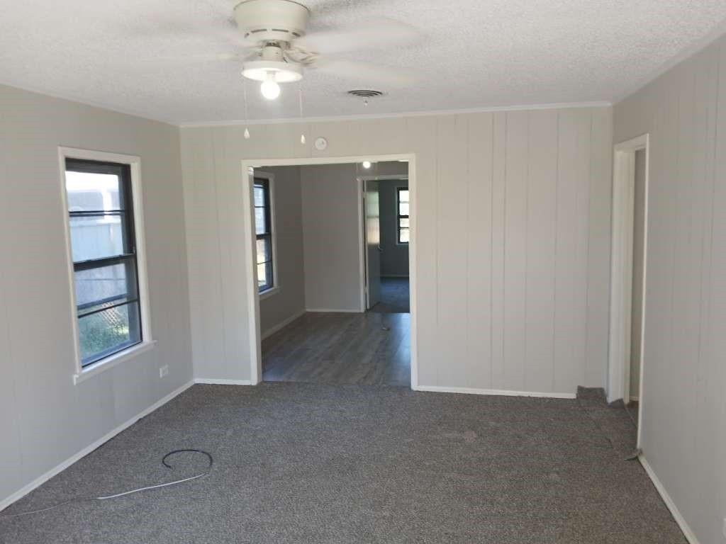 2302 Oaklawn Drive