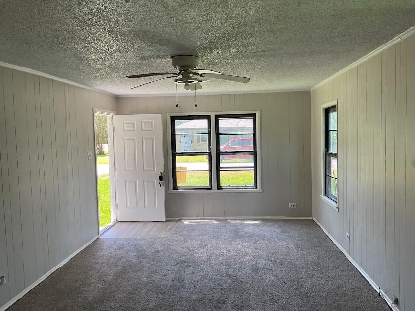 2302 Oaklawn Drive