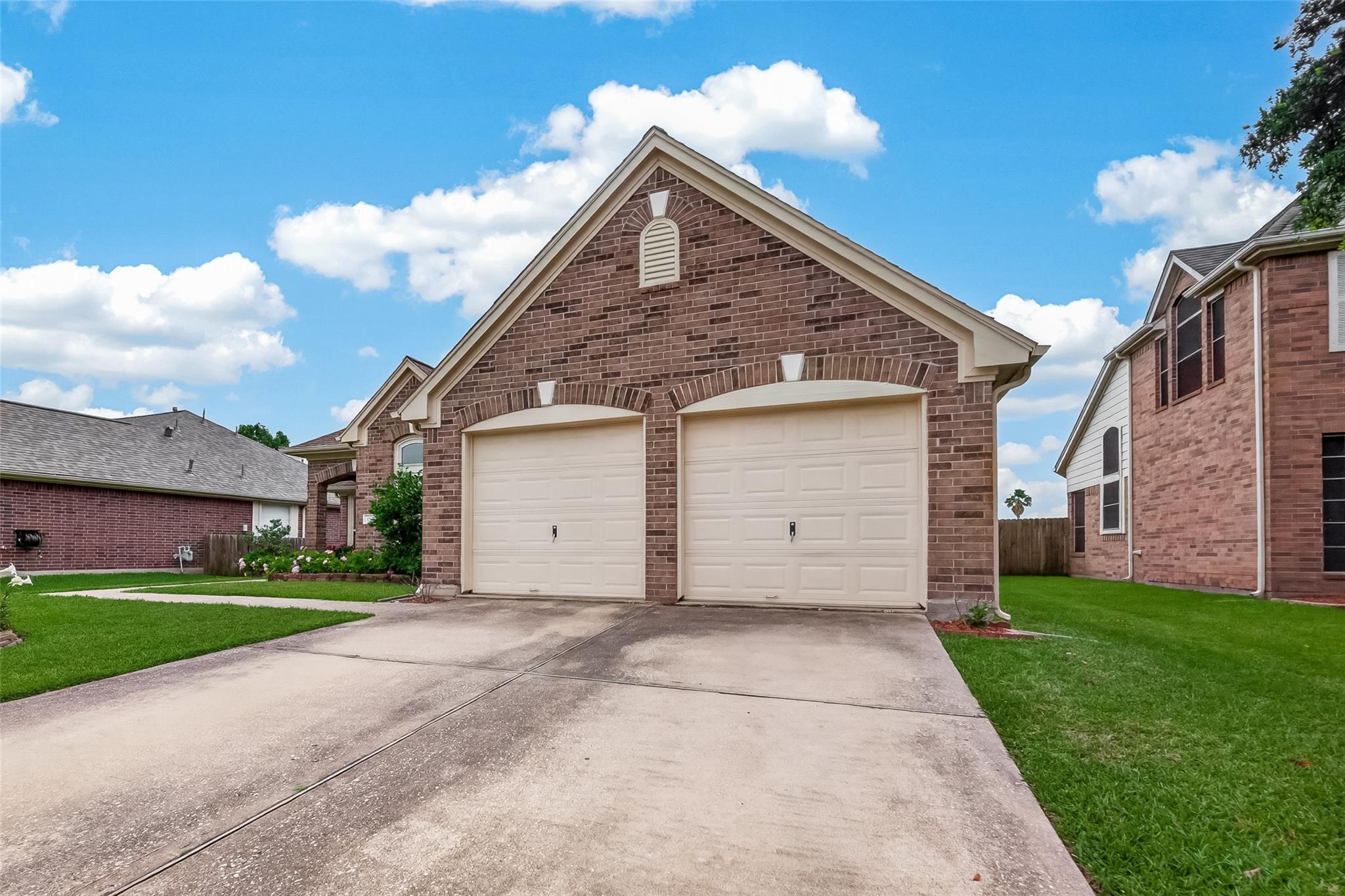 1707 Country Club Cove Drive