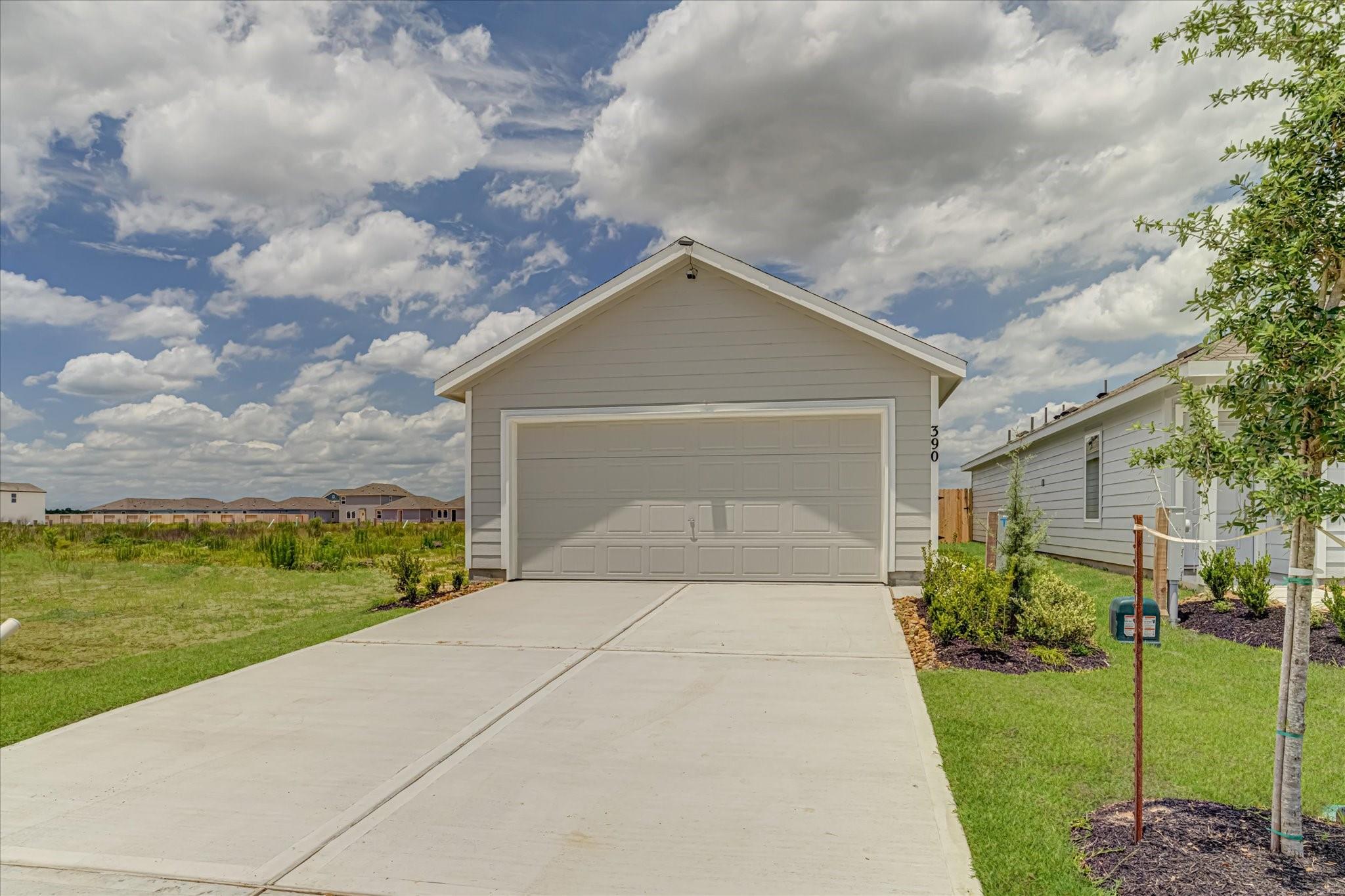 390 Lucia Way