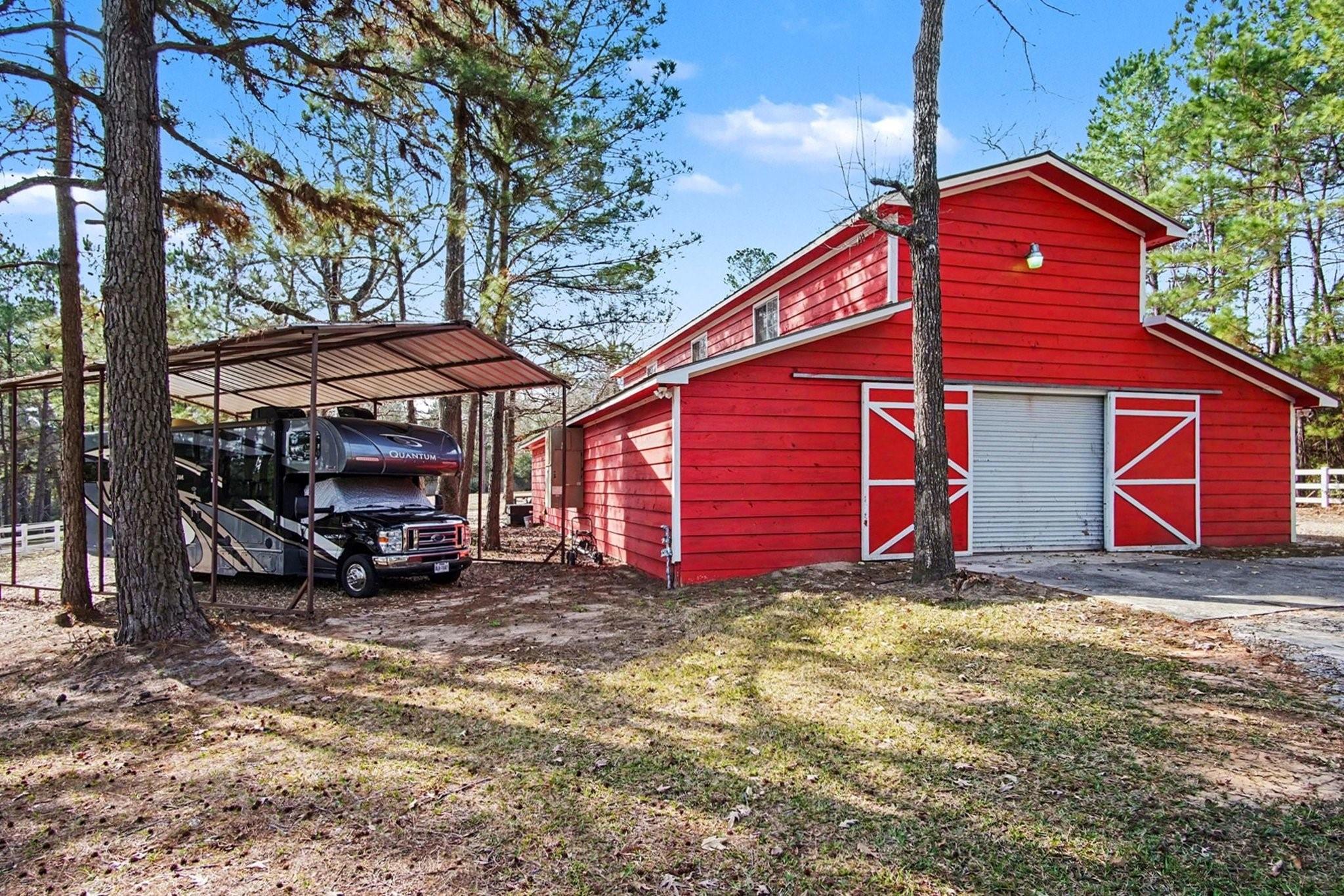 15569 Crown Oaks Drive