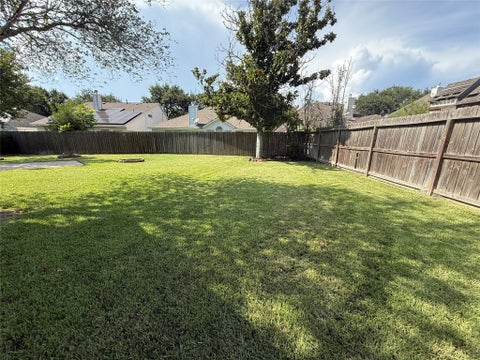 Tiny photo for 11807 Mckinney Falls Court, Sugar Land, TX 77498 (MLS # 26058644)