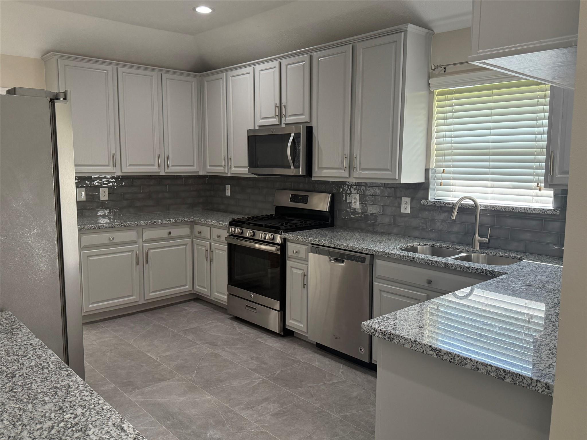 11807 Mckinney Falls Court