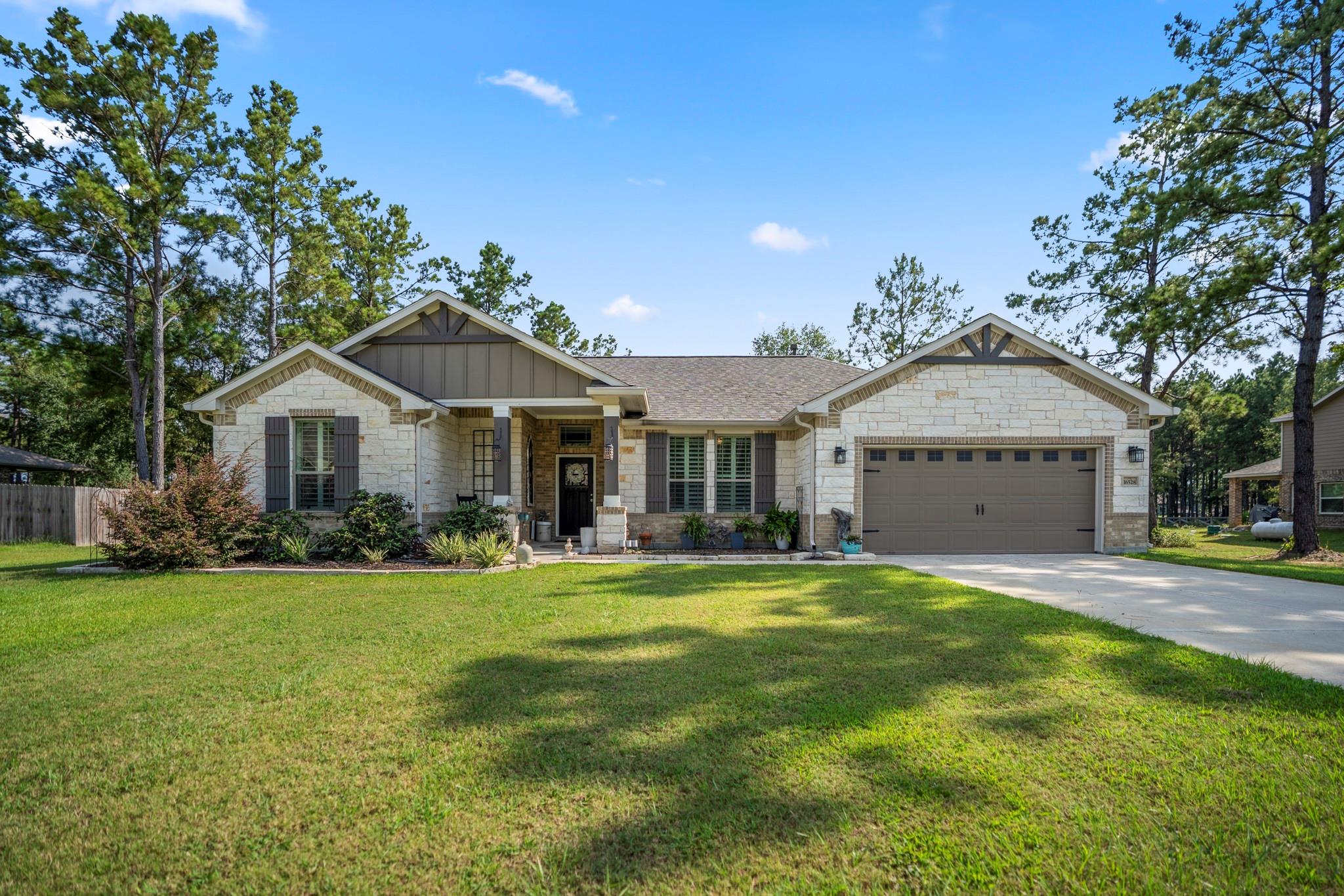 16528 Aransas Street