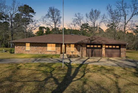 168 County Road 648 Dayton TX 77535