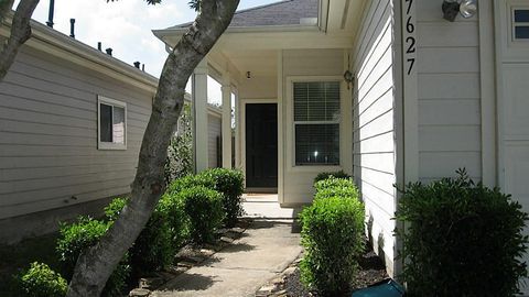 7627 Fallen Leaf Missouri City TX 77459