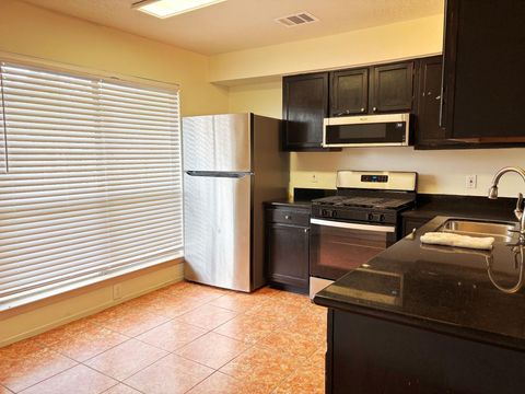 Photo of 446 Capehill Drive, Houston, TX 77598 (MLS # 95135714)
