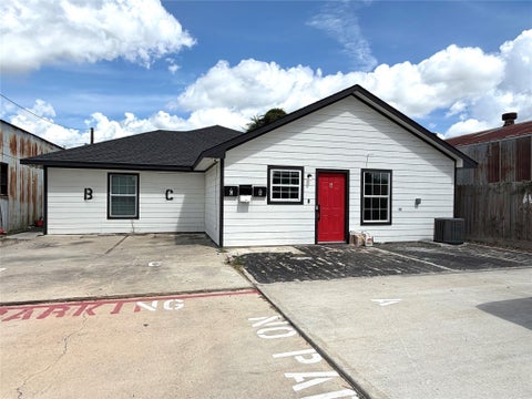 Photo of 6121 Ridgemont Street #A, Houston, TX 77087 (MLS # 19807362)