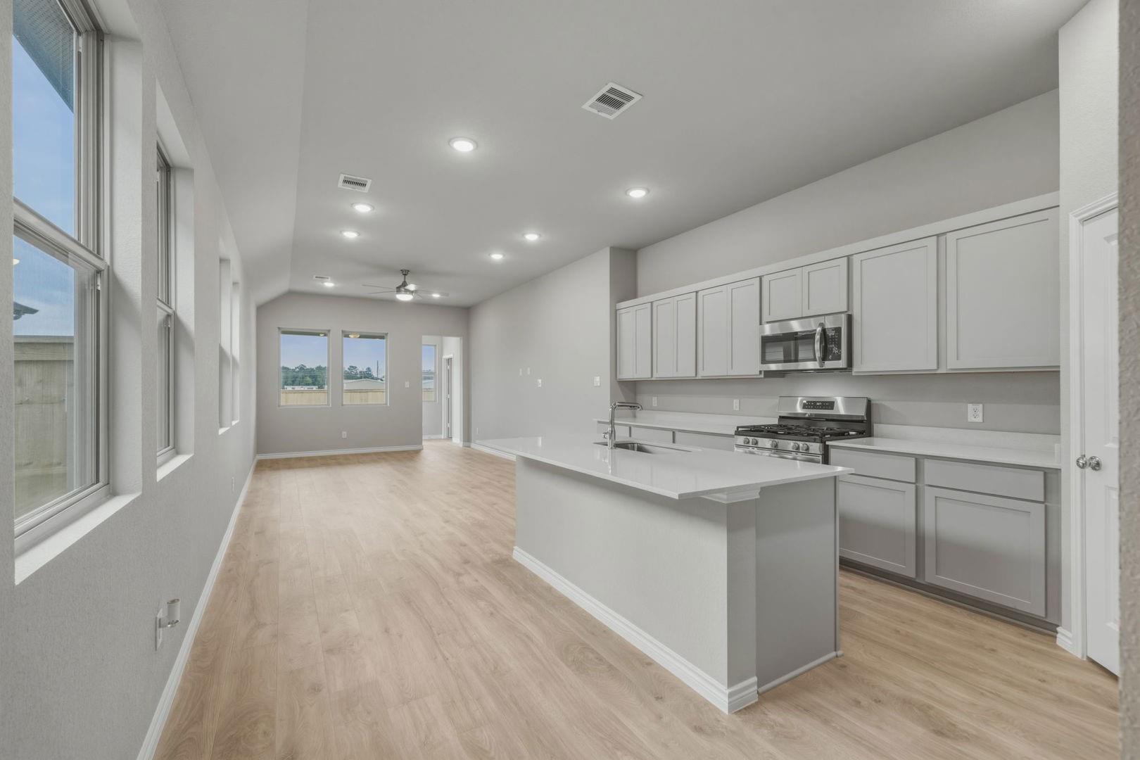 1250 Minorca Street