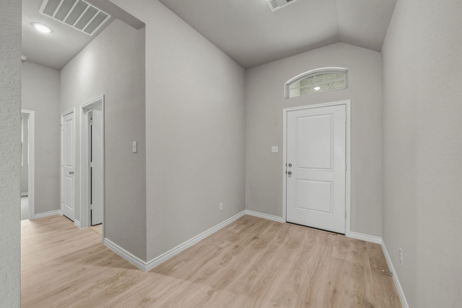 1250 Minorca Street