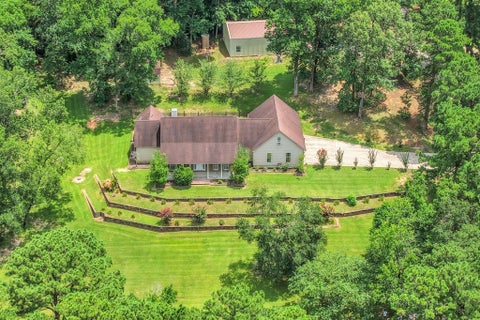 Photo of 401 Hill Creek Drive, Coldspring, TX 77331 (MLS # 47943379)