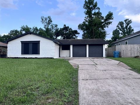 Photo of 9306 Richland Drive, Houston, TX 77078 (MLS # 44389050)