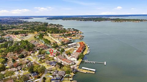 43 Regency Point Montgomery TX 77356