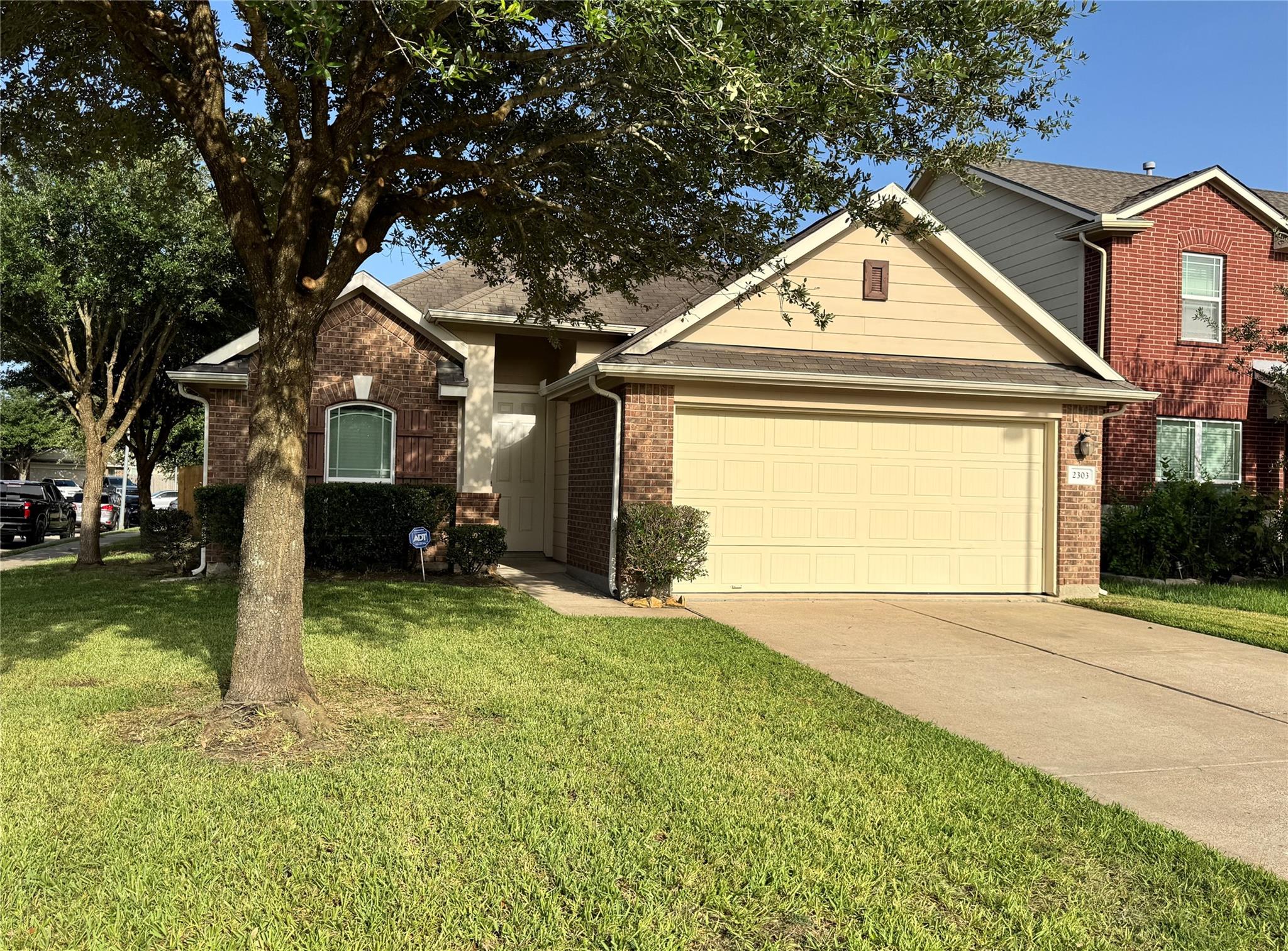 2303 Corry Crest Circle