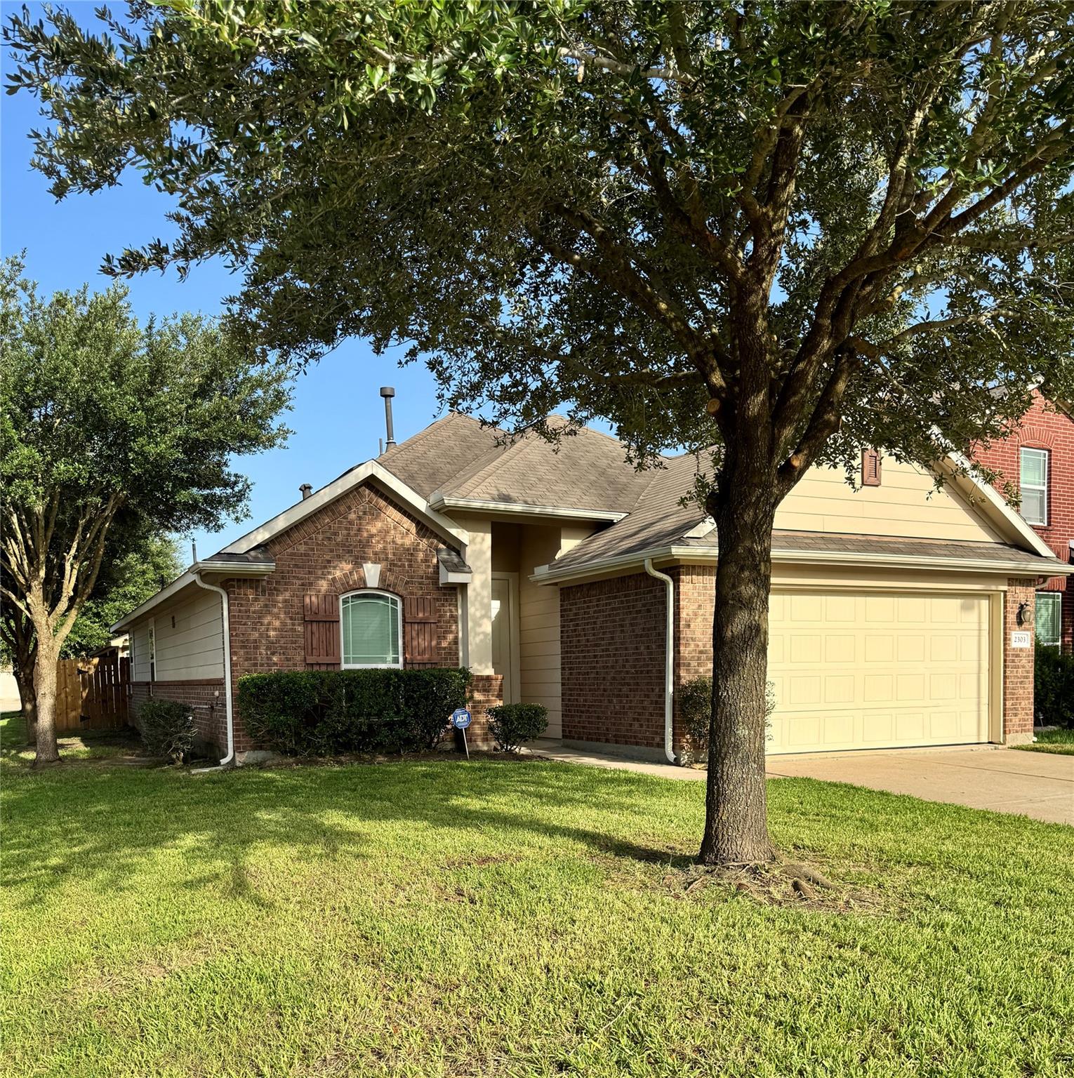 2303 Corry Crest Circle