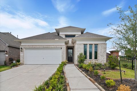 Photo of 1939 Misty Field Drive, Missouri City, TX 77459 (MLS # 40890796)