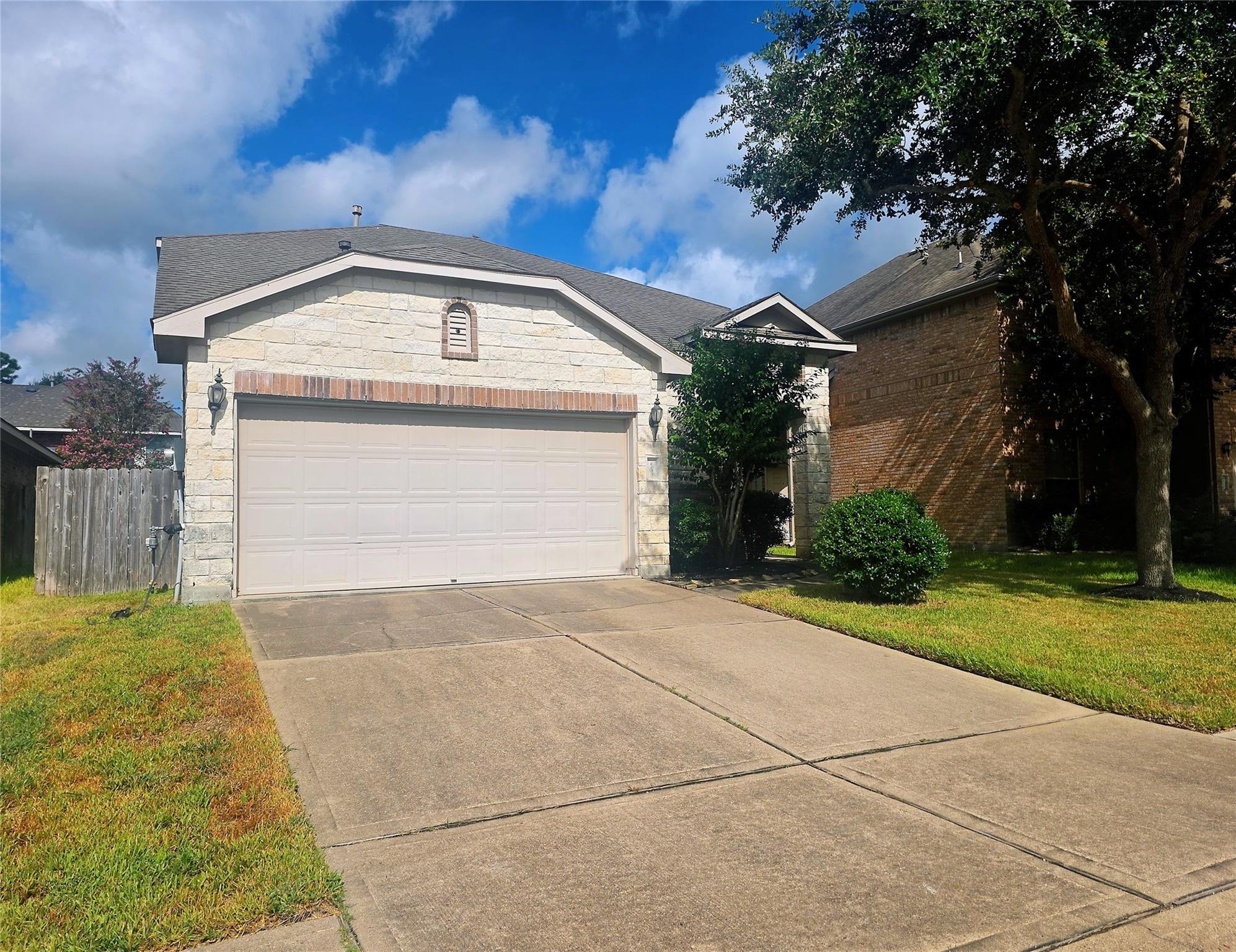 6038 Starbrook Creek Drive