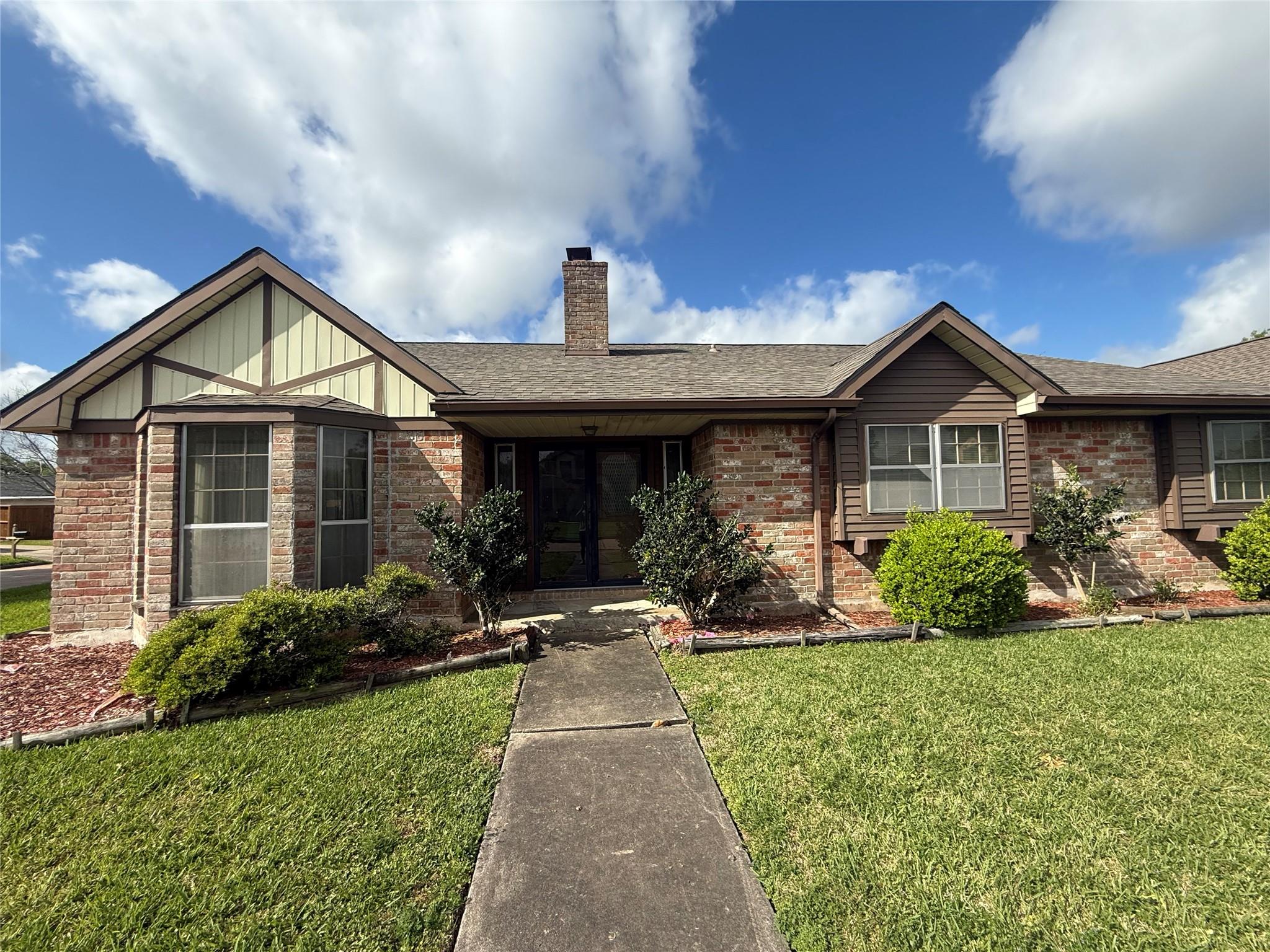214 Kings Court