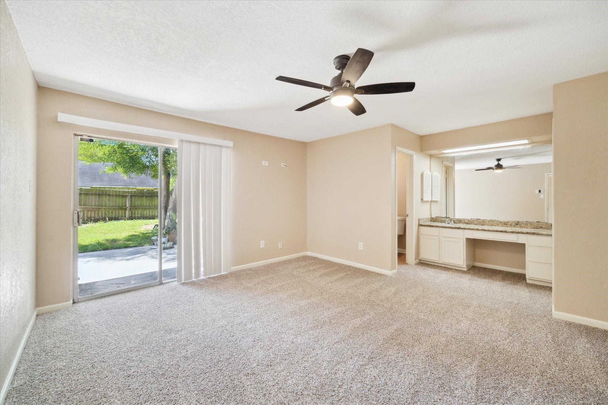 6914 Fox Knoll Lane