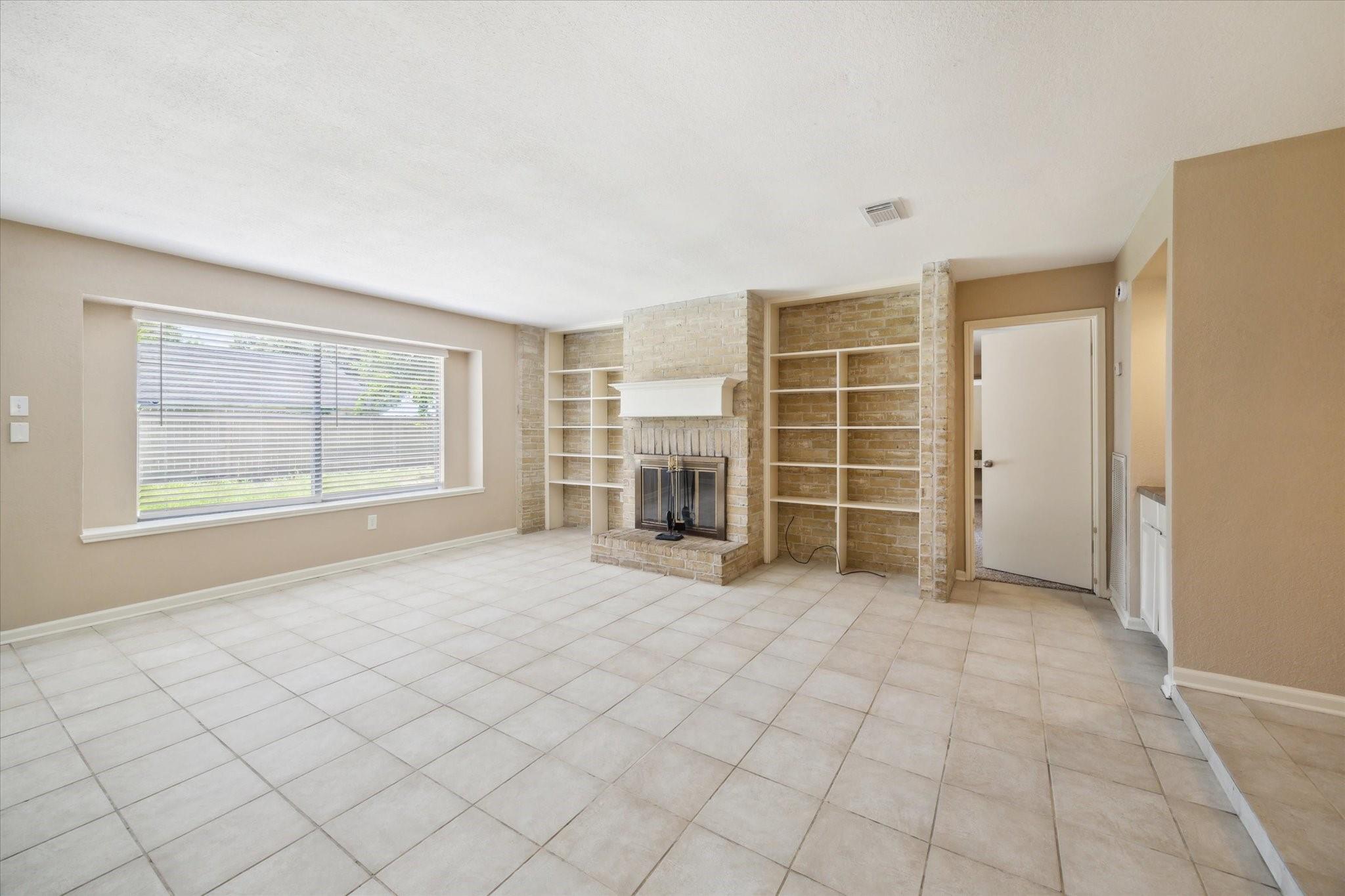 6914 Fox Knoll Lane