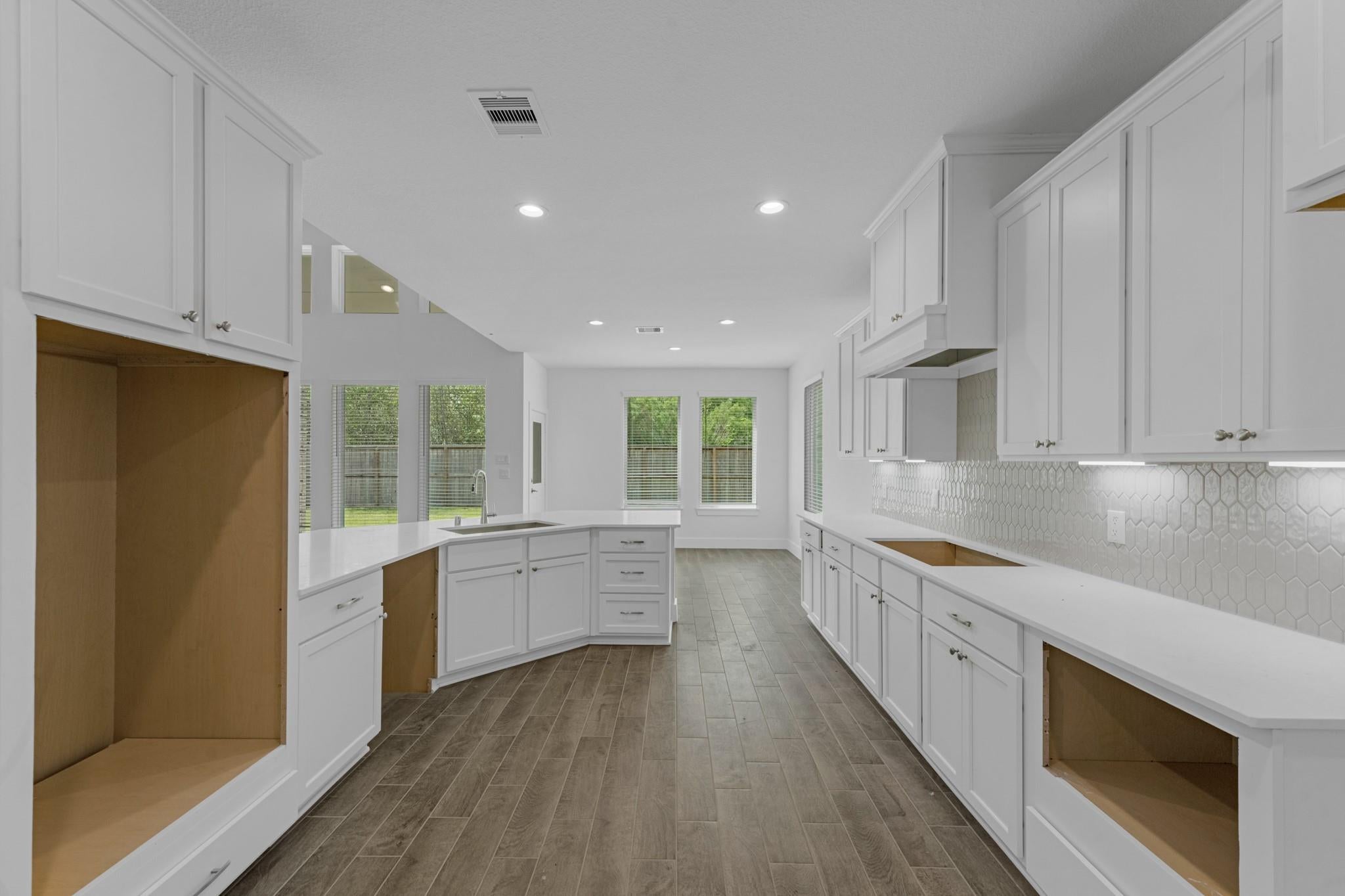 2104 Golden Spruce Lane