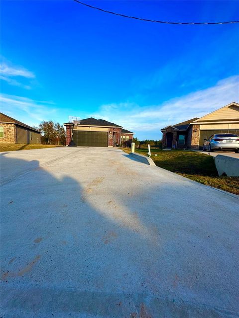 844 Road 5109 Cleveland TX 77327