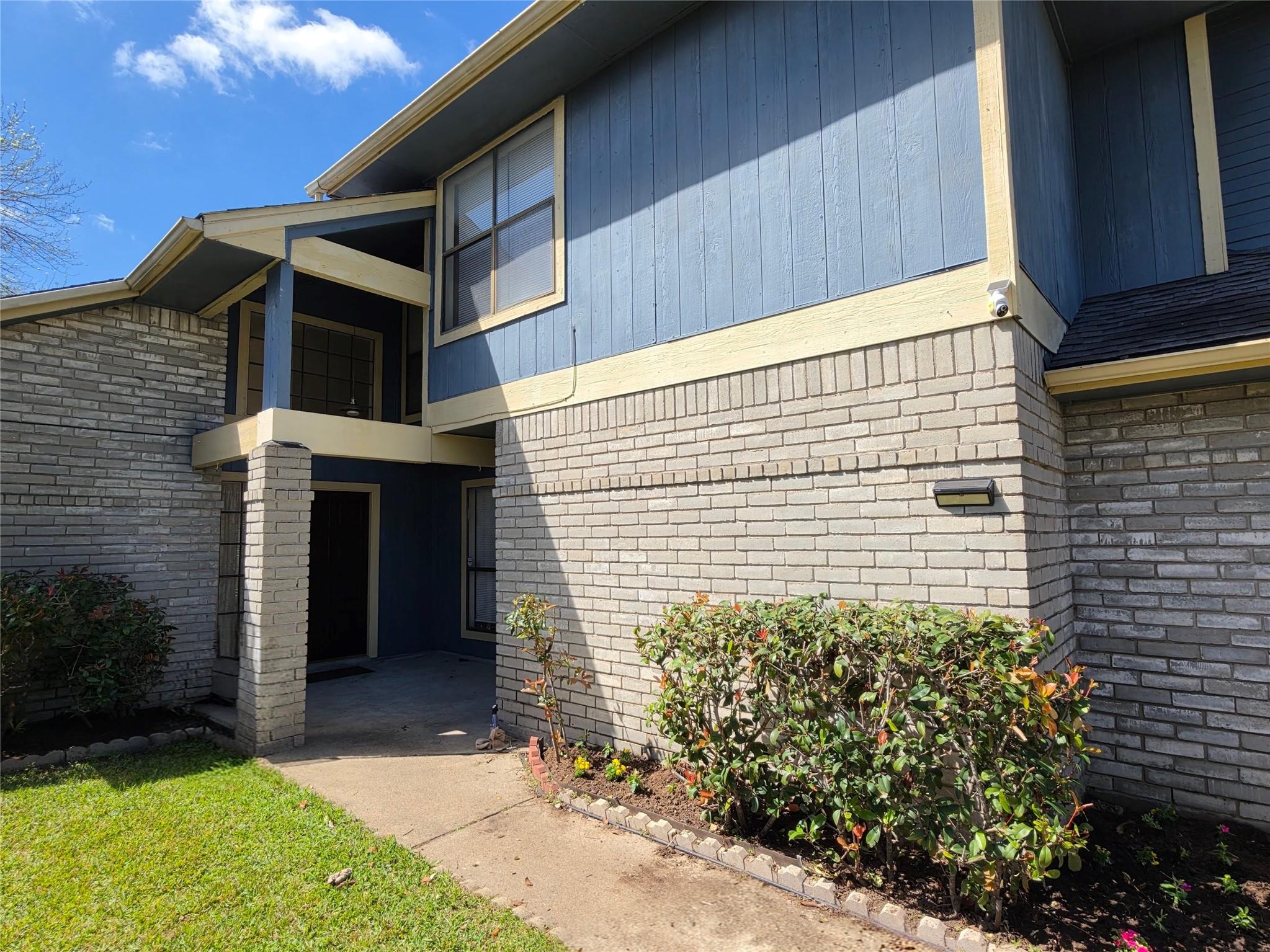 13939 Plantation Valley Drive