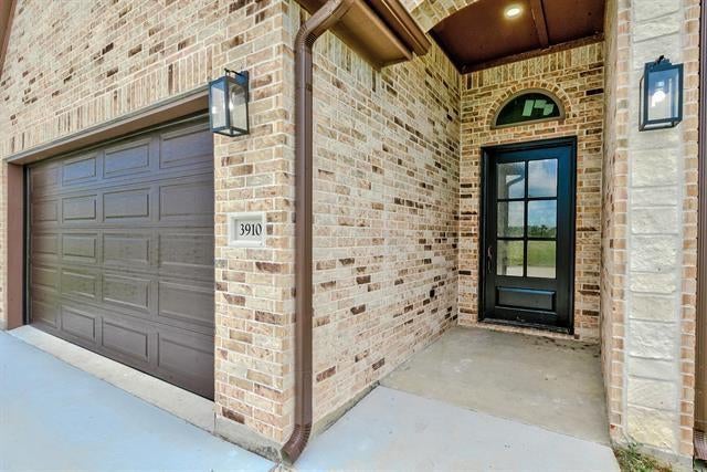 Photo of 3910 Uzma Wood Street, Beaumont, TX 77706 (MLS # 29436576)