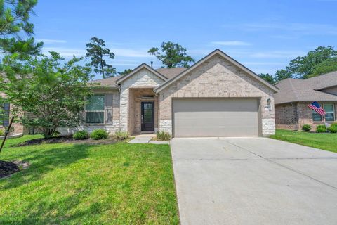 Photo of 1413 Cantabria Court, Conroe, TX 77301 (MLS # 59339512)