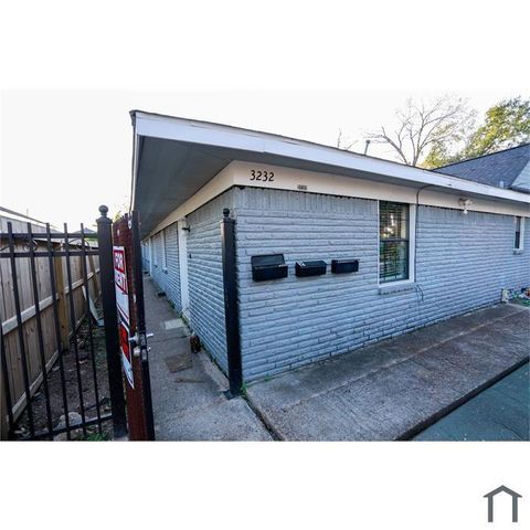 Photo of 3232 Berry Street, Houston, TX 77004 (MLS # 46154172)