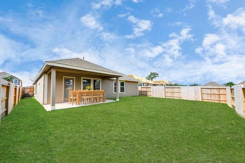 Photo of 199 Wasatch Peaks Way, Willis, TX 77378 (MLS # 81018828)