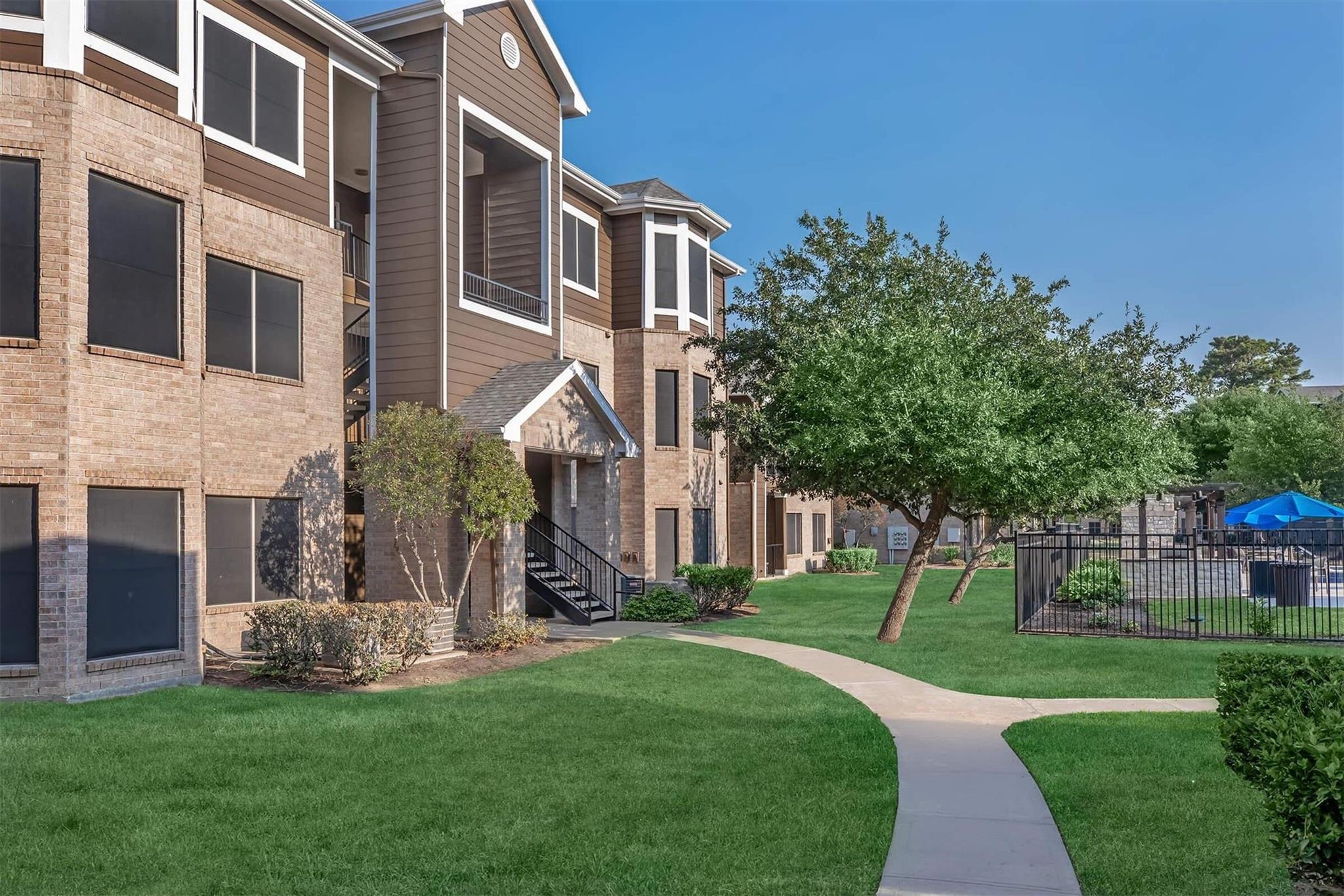 12035 Huffmeister Road 07-720