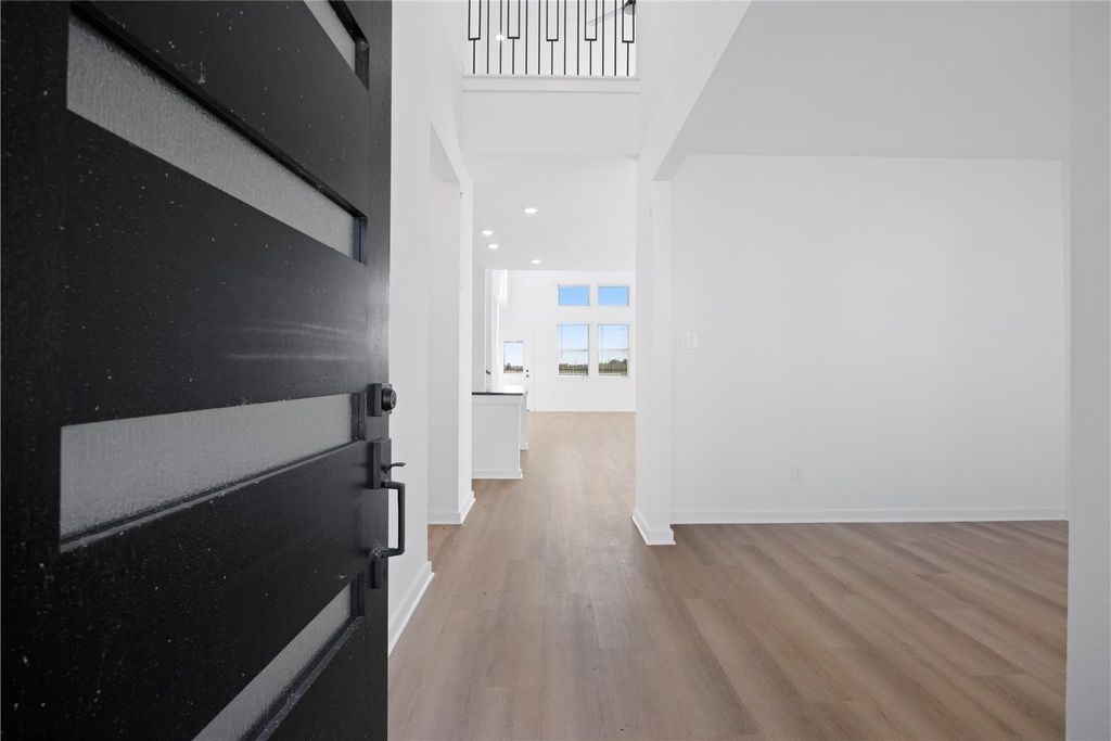 Photo of 431 Kendall Crest Drive, Alvin, TX 77511 (MLS # 90764004)